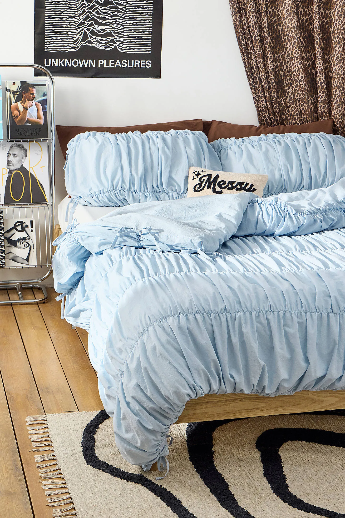 Cinched Duvet Set - Soft Blue 5