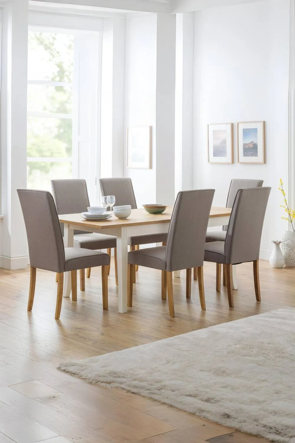 Julian Bowen Davenport Rectangular Extending 4-6 Seater Dining Table in Ivory 2