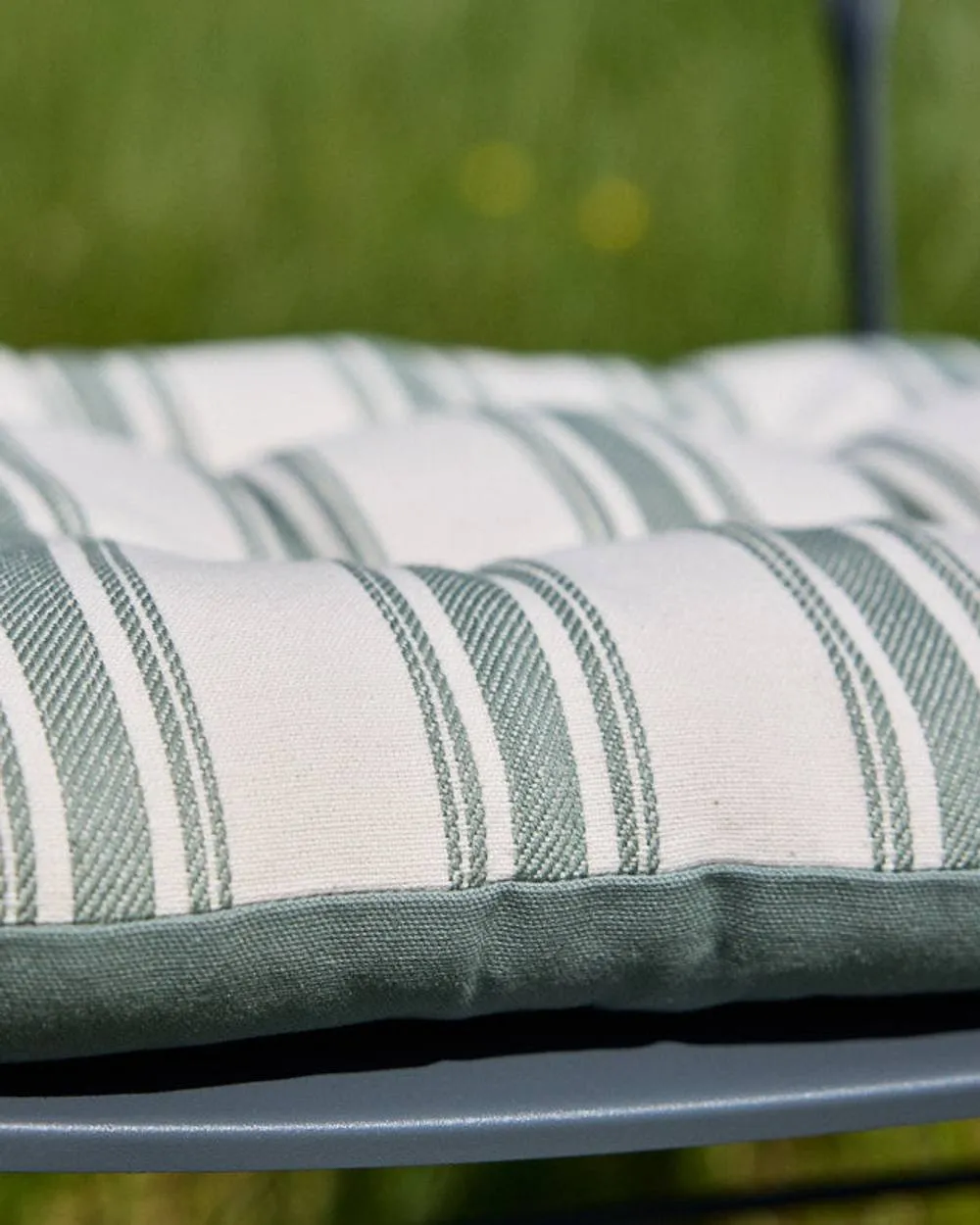 Dibor Set of 2 Forest Green Stripe Cotton Indoor Outdoor Garden Furniture Chair Sofa Seat Pads L40cm x W40cm 2