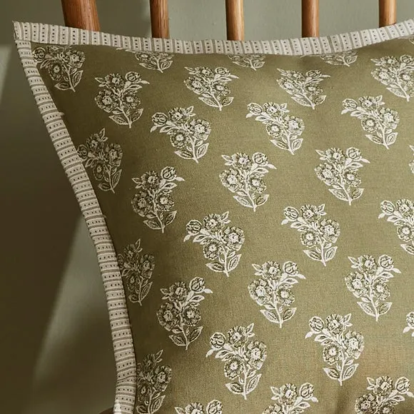 Woodblock Ditsy Bunch Square Cushion Cover 2