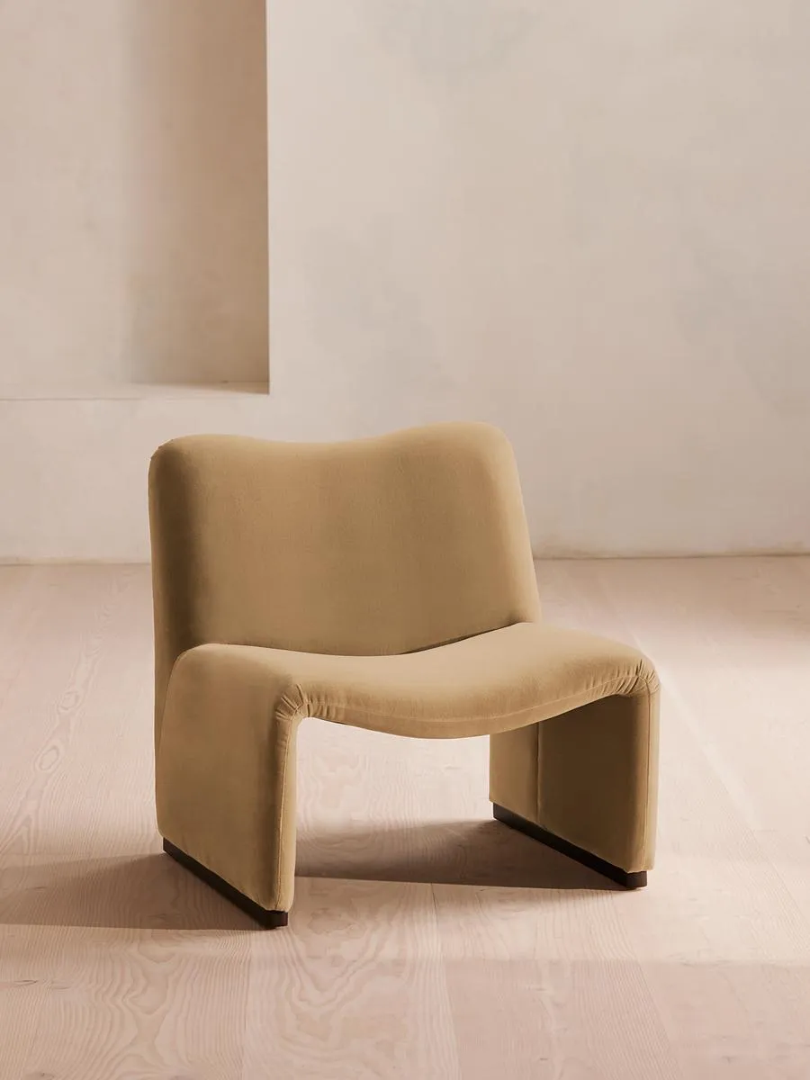 Lovett Armchair, Velvet, Camel