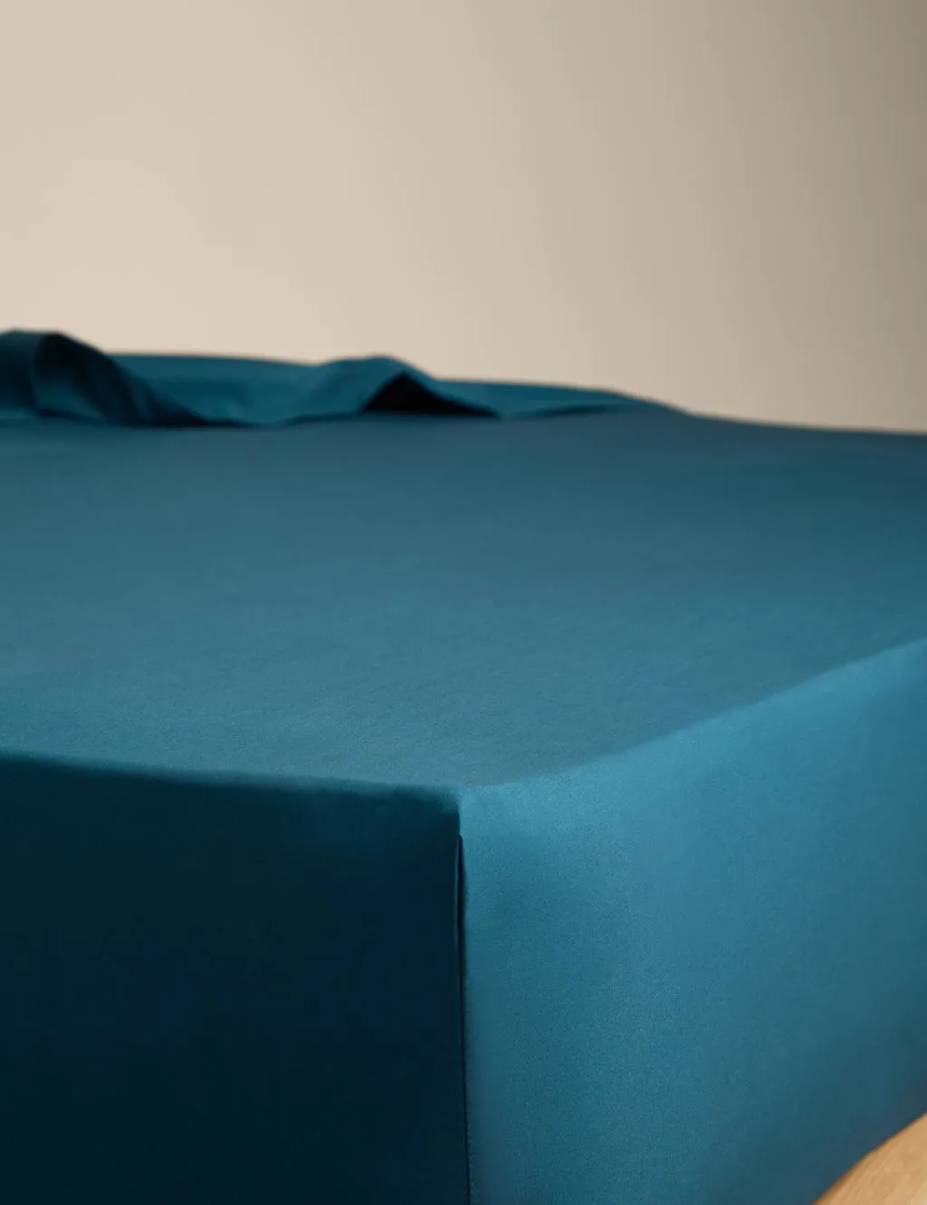 M&S Egyptian Cotton 230 Thread Count Crisp Deeper Fitted Sheet Teal