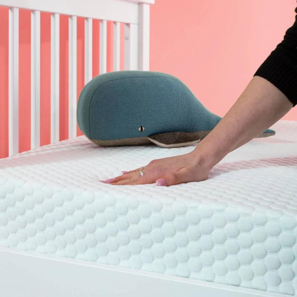 Nöa and Nani Jax Single Mattress Lightweight Hypoallergenic Foam in White