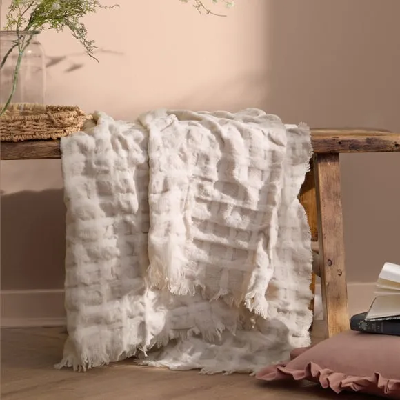 Wylder Nature Walton 140cm x 180cm Throw Blanket