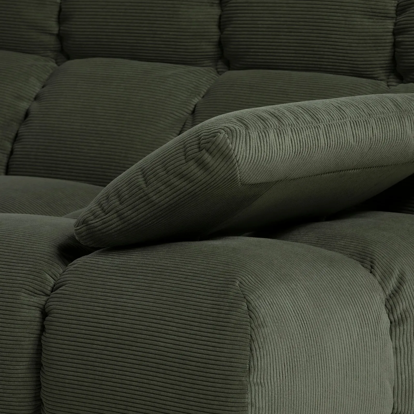 Bryce 2.5 Seater With Armrest Right, Green Fabric | Barker & Stonehouse 4