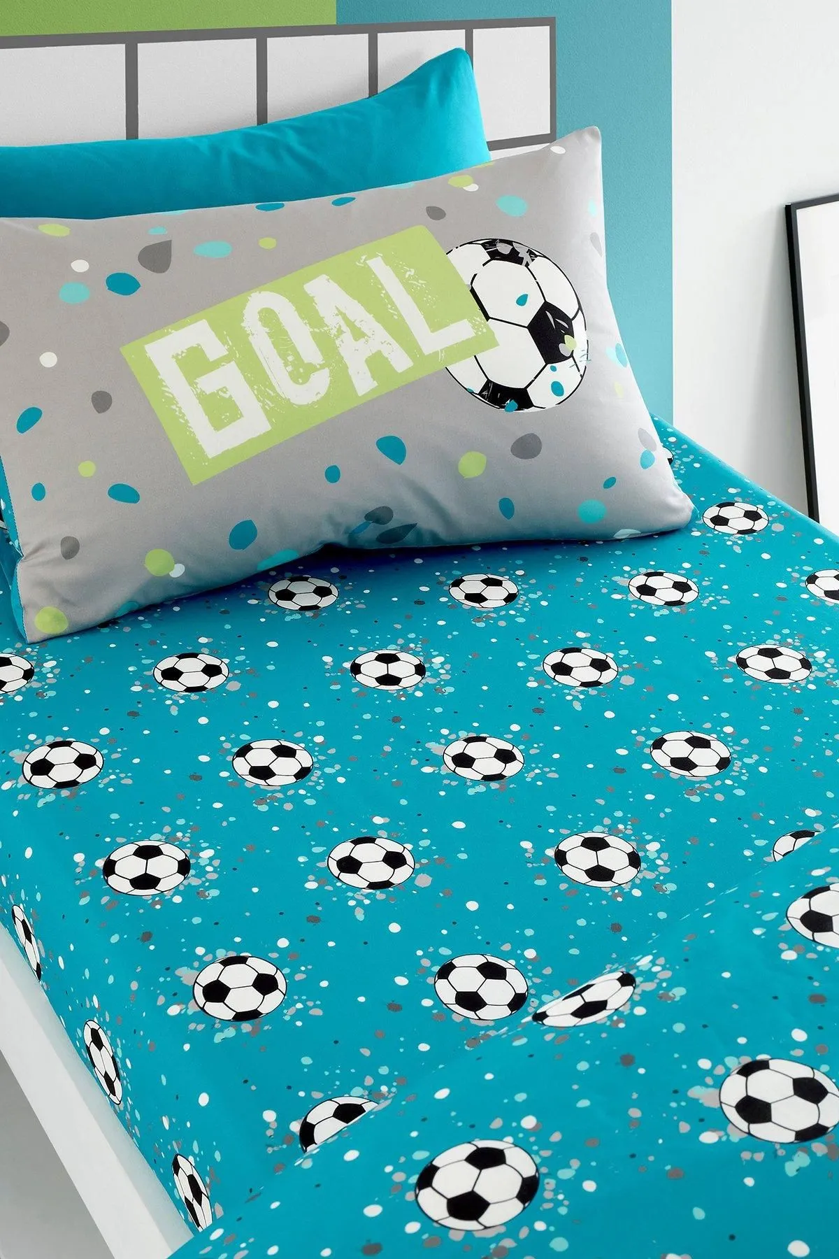Bedlam 'Goal' Easycare 25cm Fitted Bed Sheet in Grey | Size: Single
