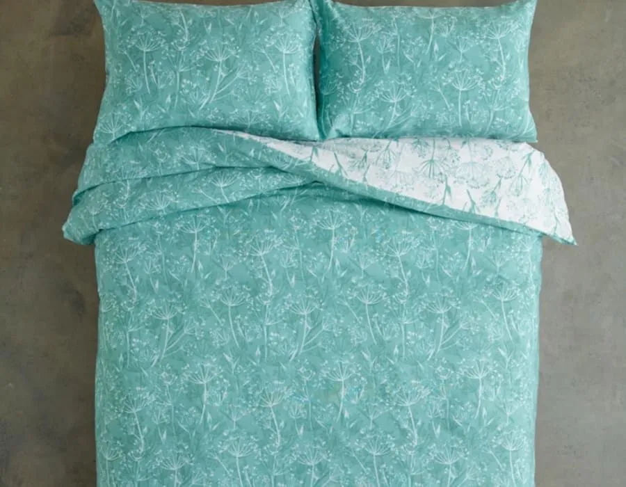 Deyongs Cow Parsley Cotton Rich Duvet Cover Set - Printed 200 Thread Count Soft Bedding in Green 3