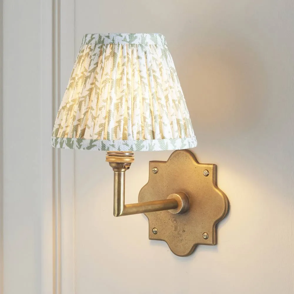 Netlighting Anvil Angle & Leaf 16cm Wall Lamp Antique Brass Herb Garden Green in Gold 2
