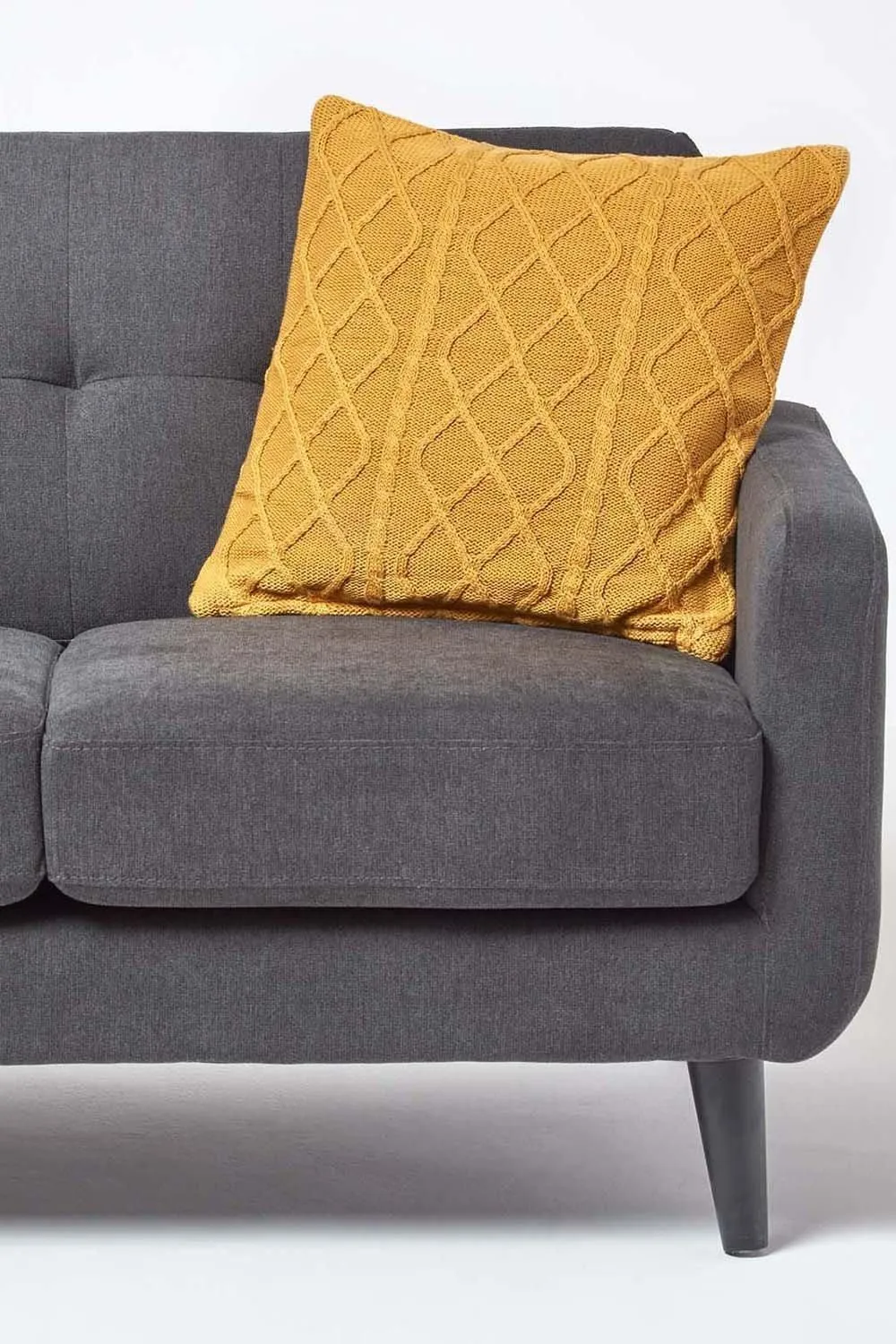 Homescapes Diamond Cable Knit Cushion Cover in Mustard 4