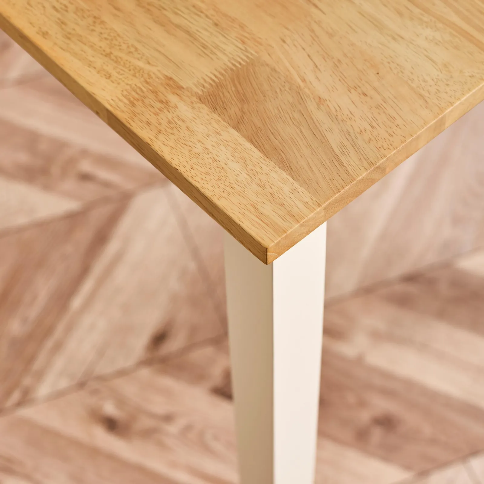 FurnitureboxUK Salcombe Small Rectangular Solid Wood Dining Table With Cream Legs & Oak Effect Top in Light Oak 5