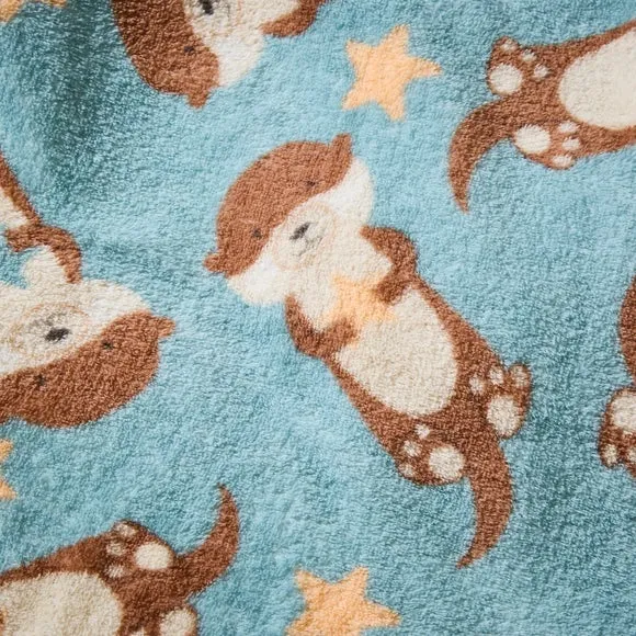 Otto the Otter Printed Fleece 170cm x 130cm Throw Blanket 2
