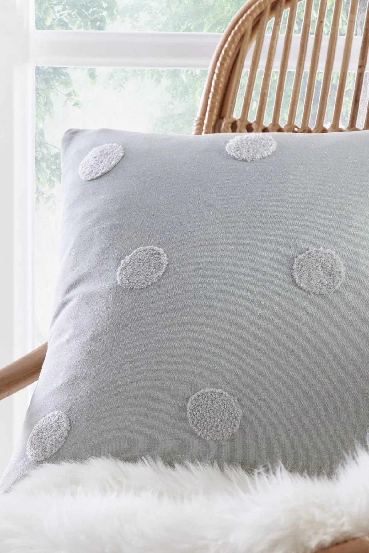 Appletree 'Tufted Spots' Textured Filled 100% Cotton Cushion in Silver