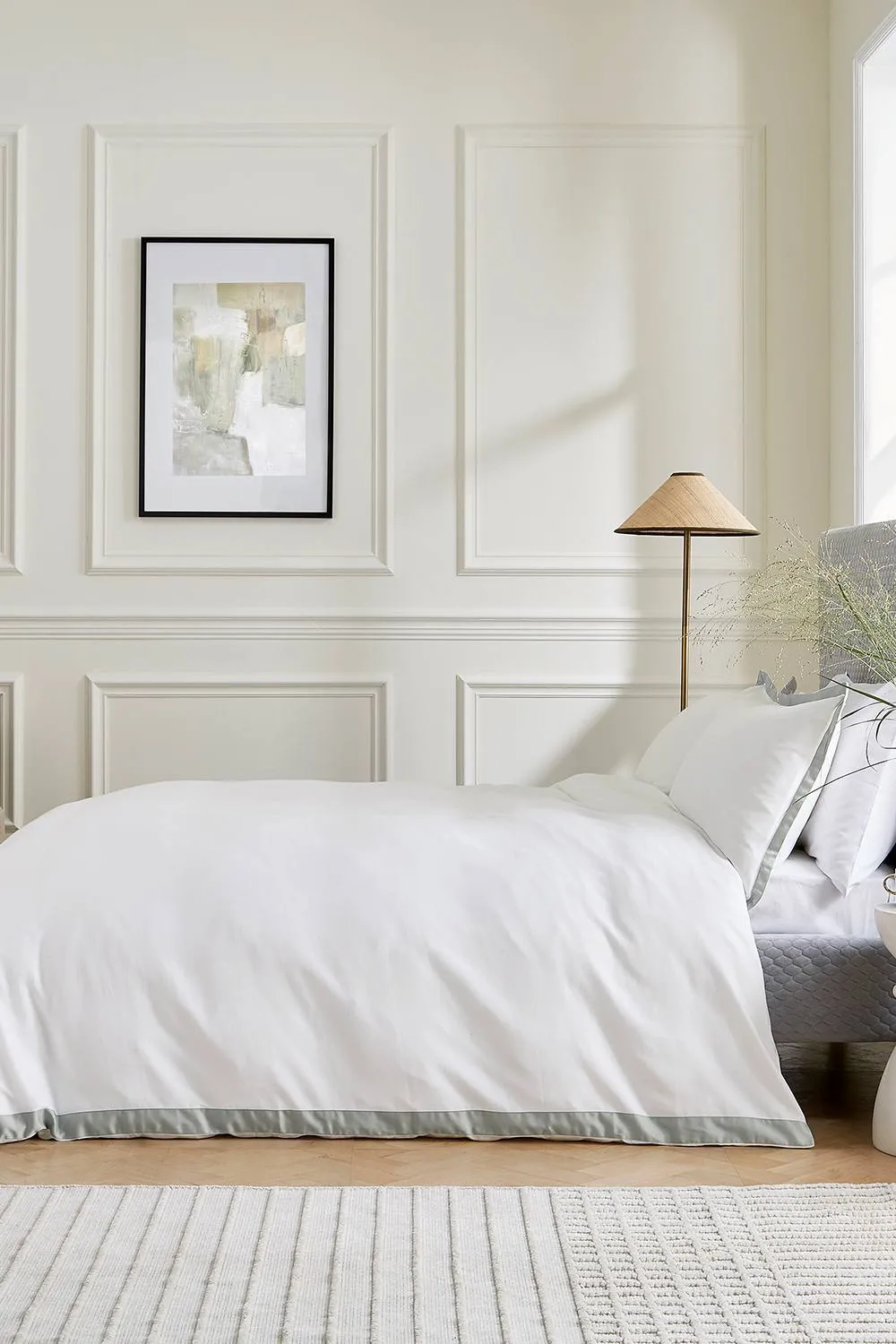 1951 'Luxury 400 Thread Count' Cotton Sateen Duvet Cover Set in Silver
