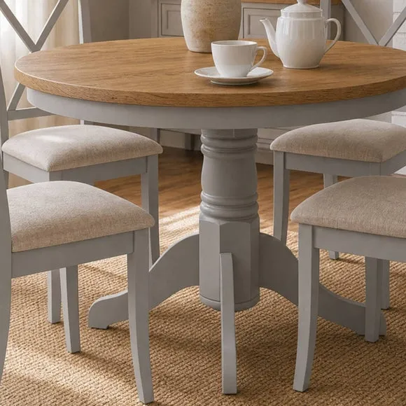 Davenport 4 Seater Round Dining Table with 4 Chairs 4