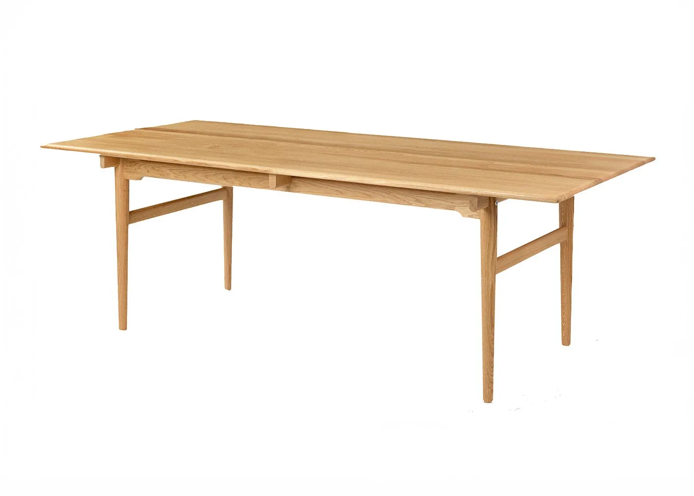 Carl Hansen & Son CH327 Dining Table Oak Oil 248 x 95cm 1
