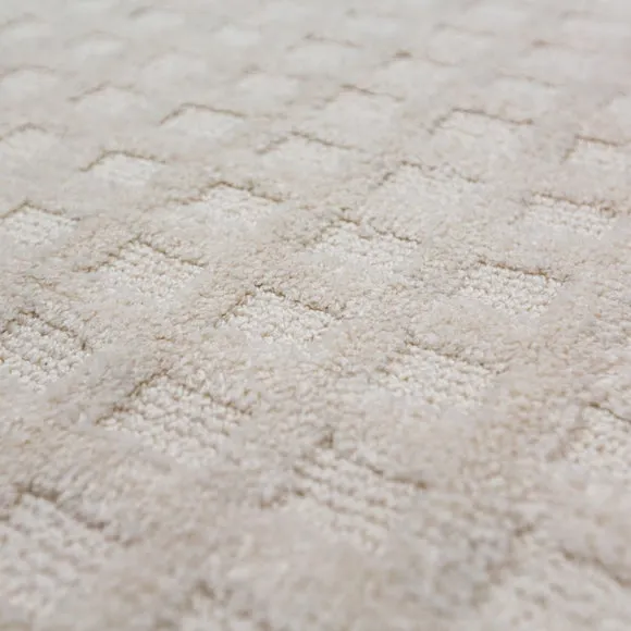 Textured Grid Checked Rug 2