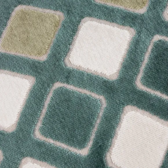 Furn. Metro Diamond Velvet Rectangle Cushion 2