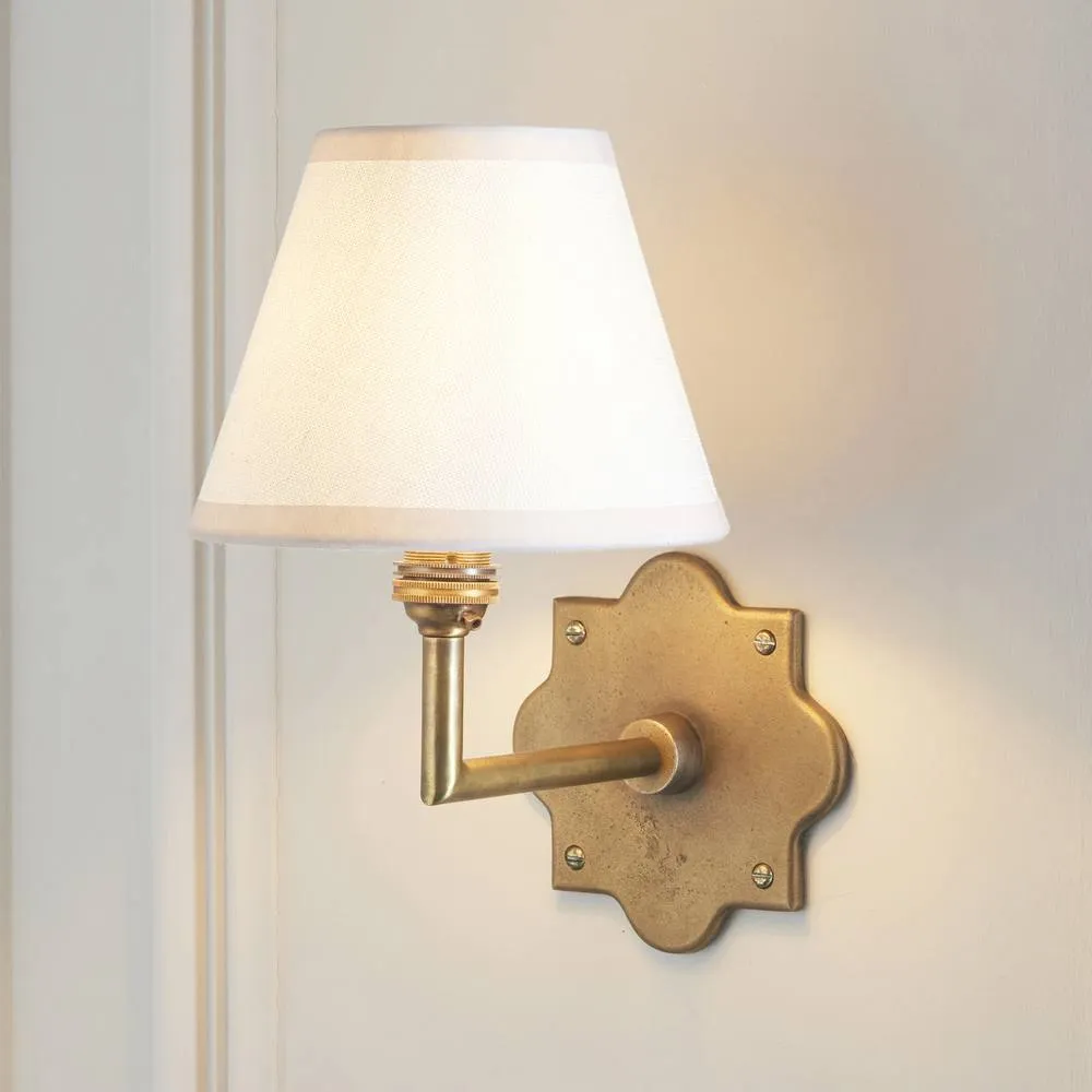 Netlighting Anvil Angle & Ivy 16cm Wall Lamp Antique Brass Vintage White in Gold 2