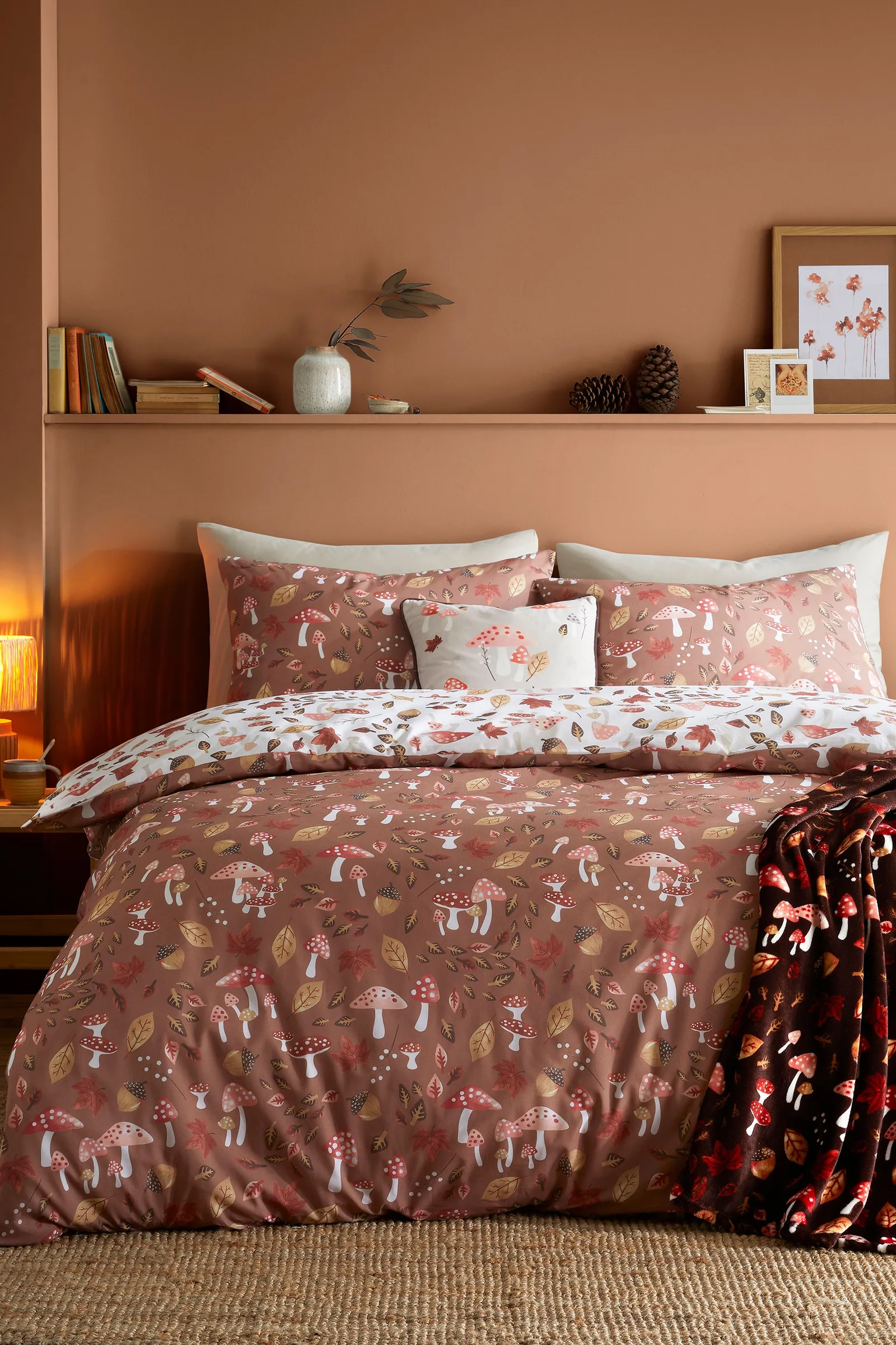 Fusion 'Woodland Dreams' Autumnal Print Reversible Duvet Cover Set in Natural 4