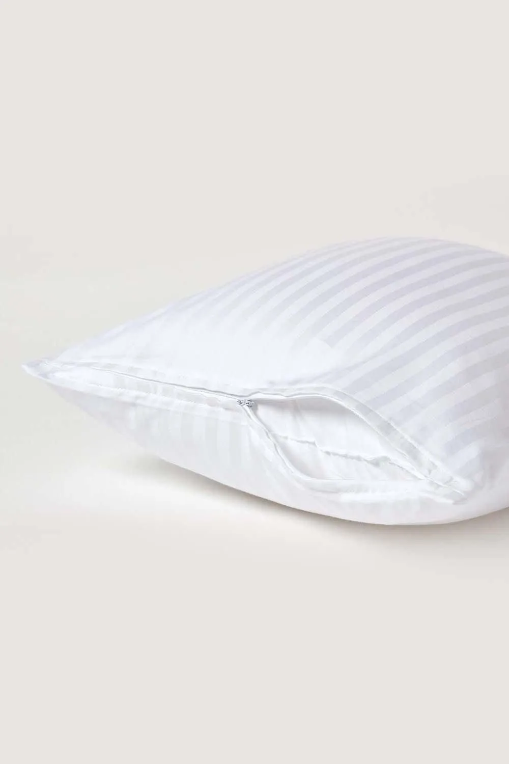 Homescapes Continental Egyptian Cotton Pillowcase 330 TC, 40 x 40 cm in White 3