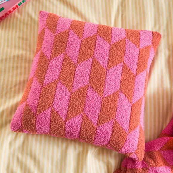 Furn. Olsen Geometric Square Cushion 1