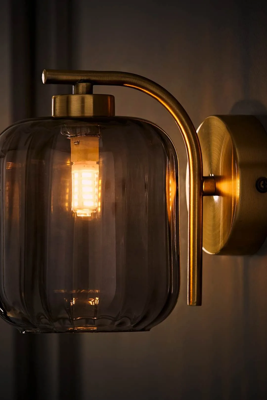 ValueLights Amelie Gold Stem Single Ribbed Glass Lamp Wall Light with LED Bulbs