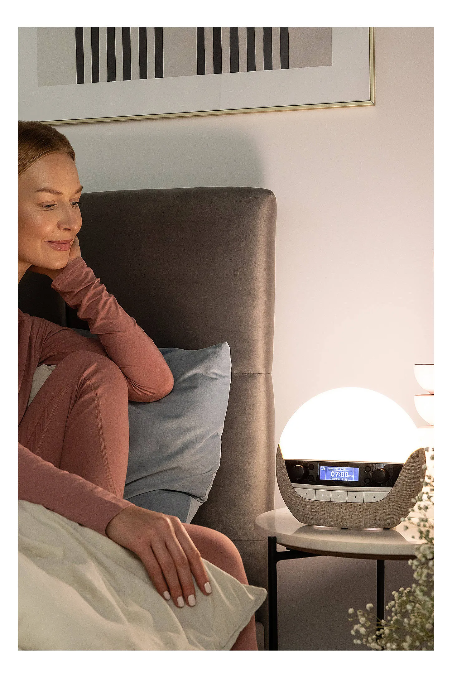 Lumie Bodyclock Luxe 700FM Alarm Clock - Neutral ALL 6