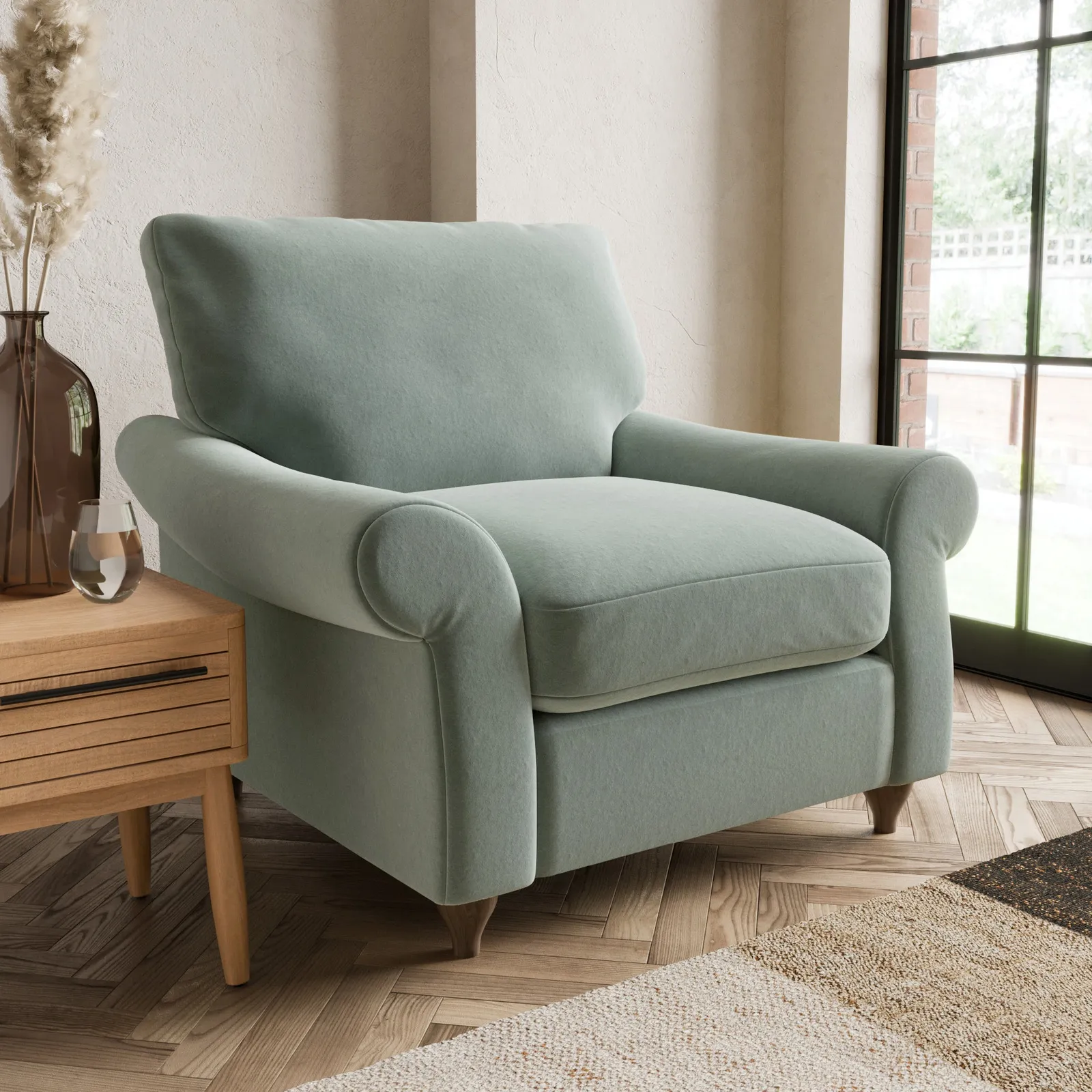 Salisbury Luxury Velvet Armchair Luxury Velvet Lilypad