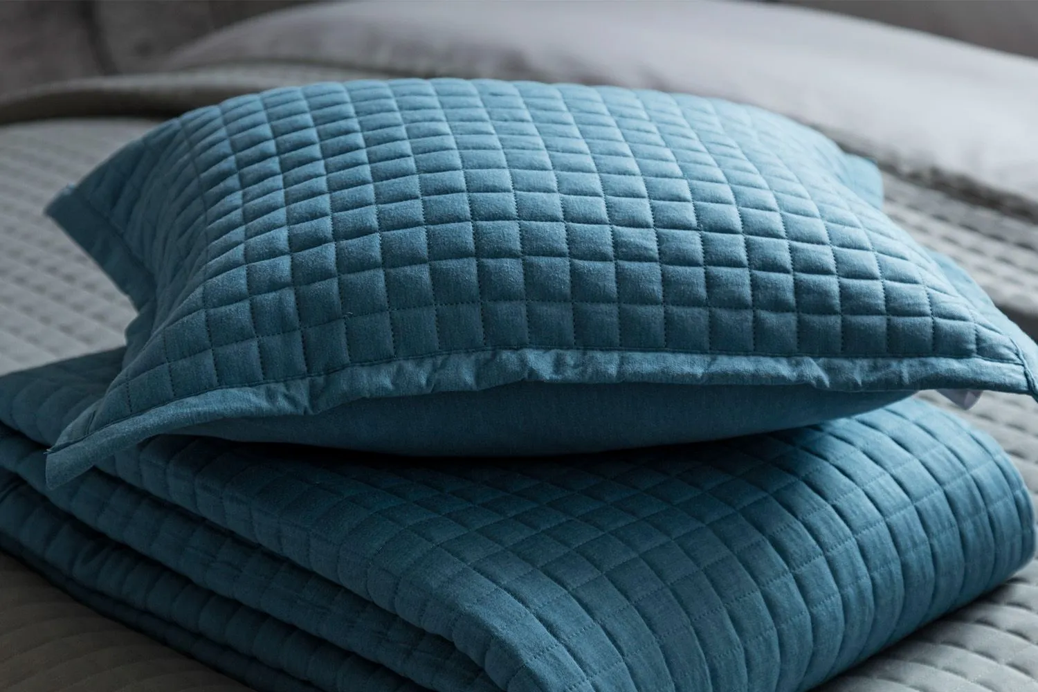 Belledorm Crompton Cushion 40cm X 50cm in Cobalt 2