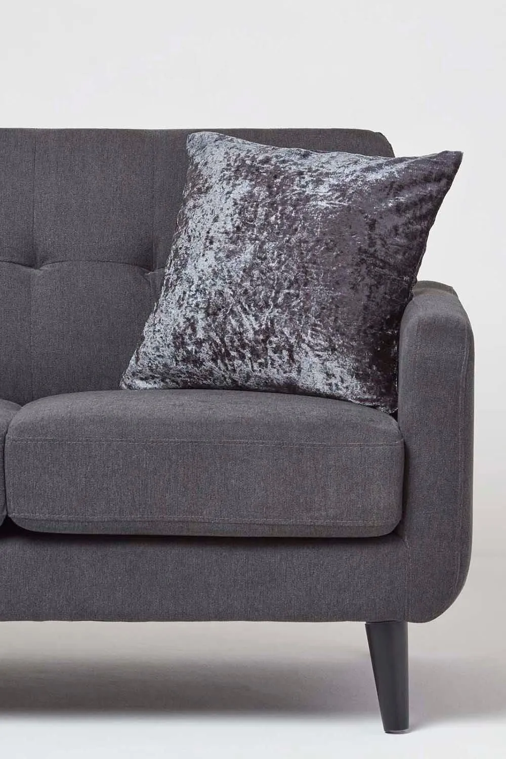 Homescapes Luxury Crushed Velvet Cushion Cover in Dark Grey 2