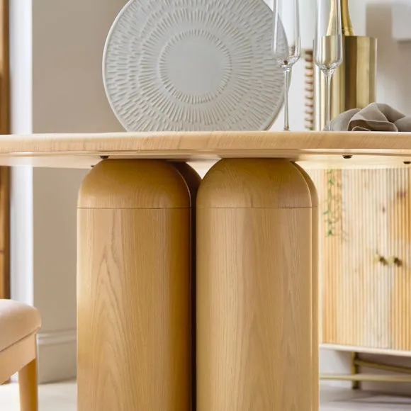 Alora 4 Seater Round Dining Table 2
