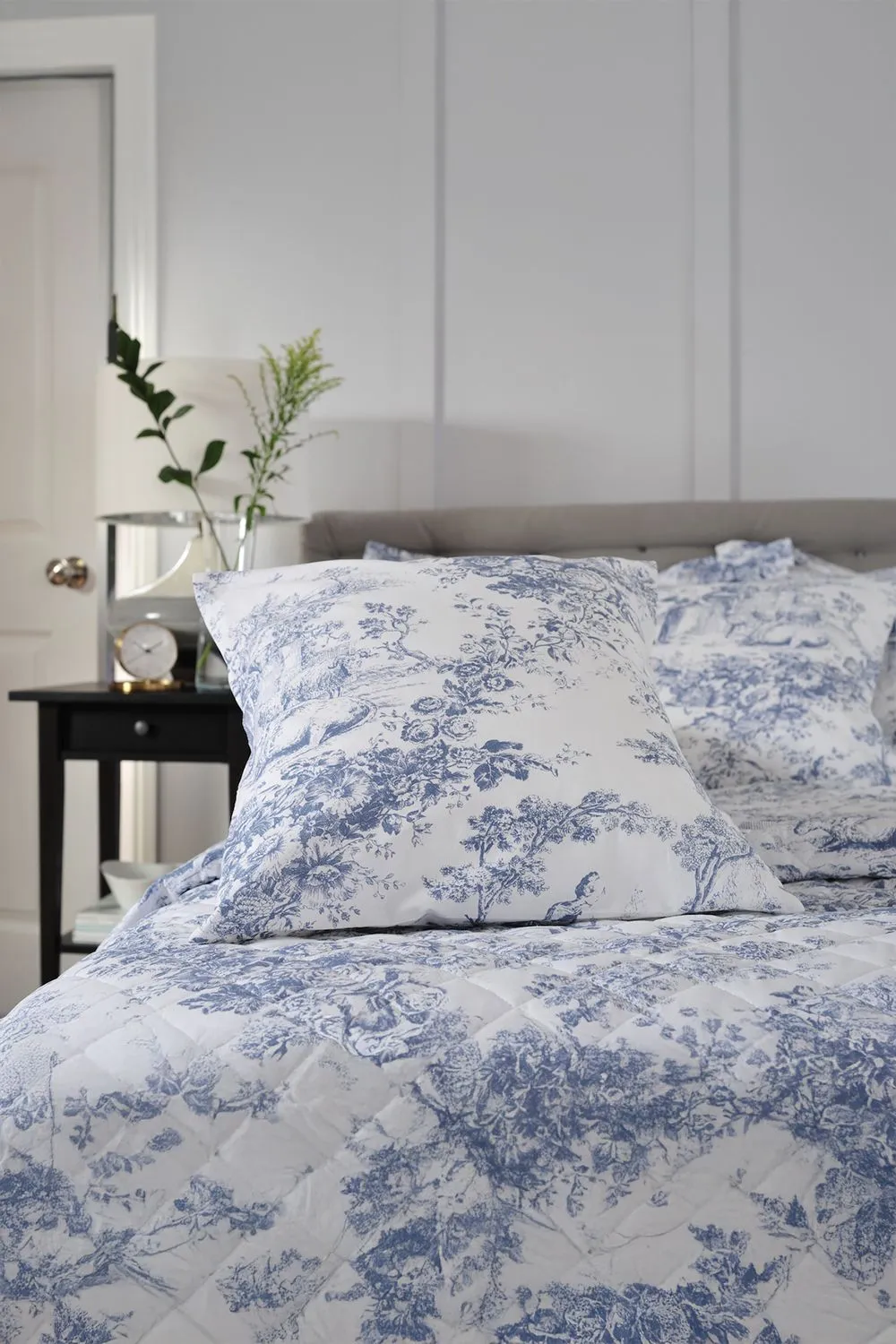 The Lyndon Company Toile de Jouy Square 45cm x 45cm Filled Cushion in Blue