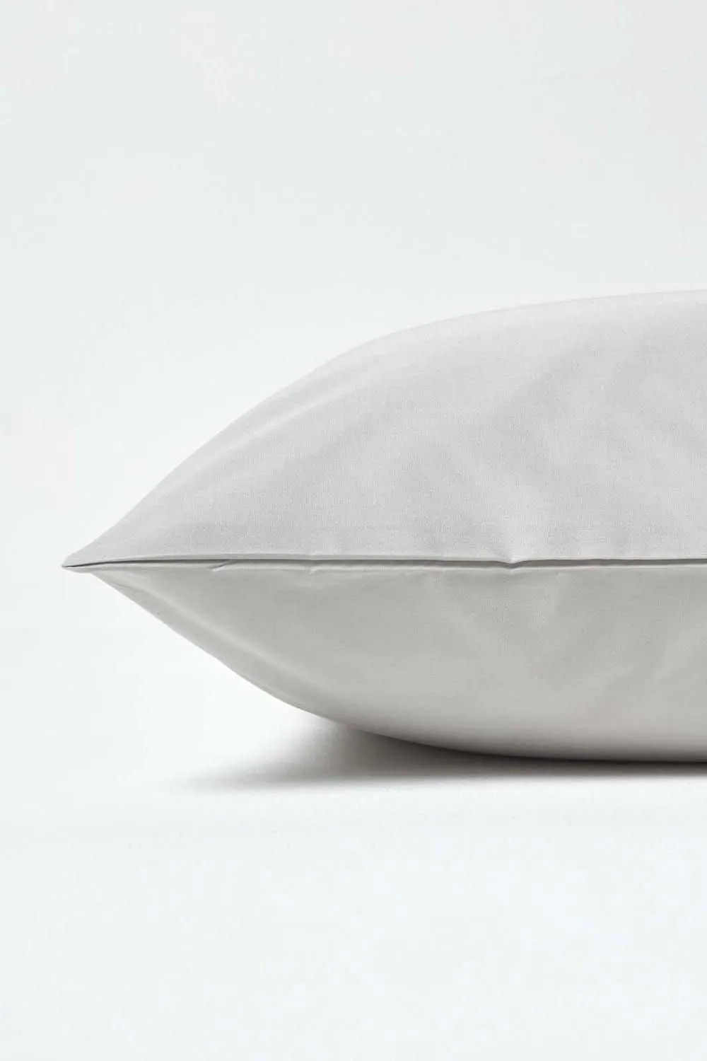 Homescapes Continental Egyptian Cotton Pillowcase 200 TC, 80 x 80 cm in Silver 2