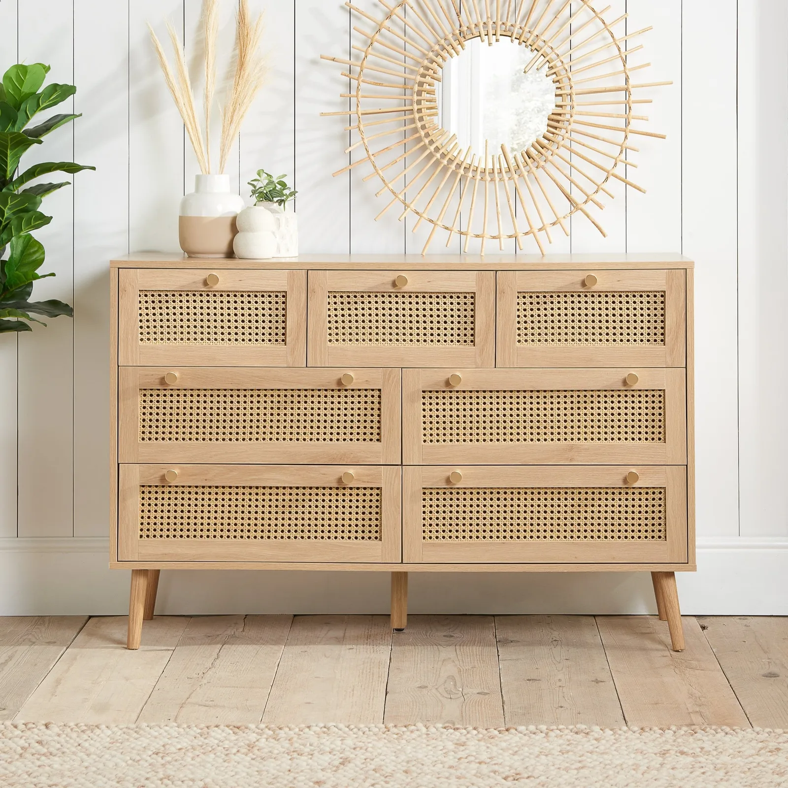 Croxley - 7 Drawer Chest of Drawers - Oak - Rattan - Wooden - Happy Beds 1