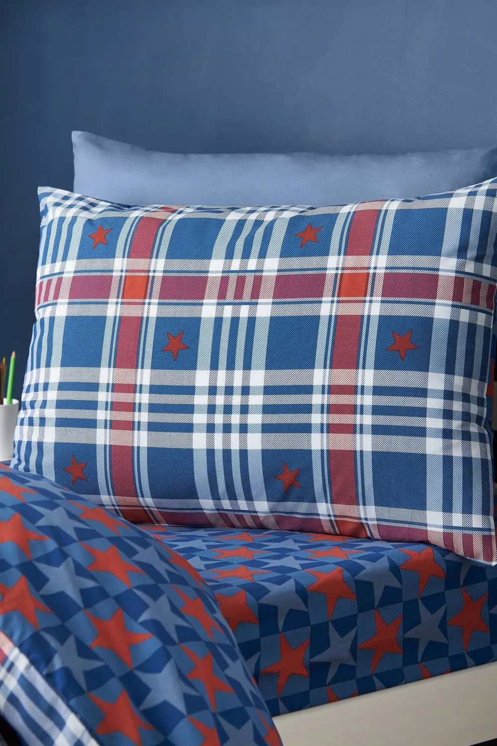 Catherine Lansfield 'Stars & Check' Reversible Duvet Cover Set in Blue 3
