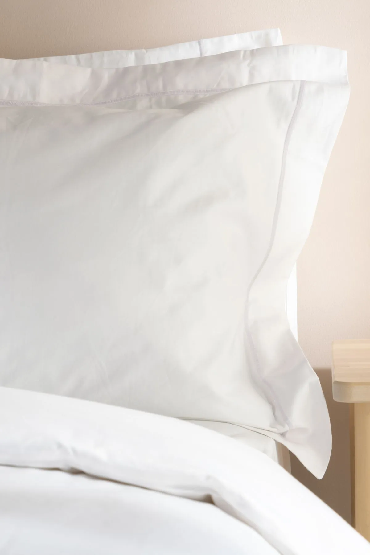 Soak&Sleep White 400TC Egyptian Cotton Oxford Pillowcase Pack of 4 3