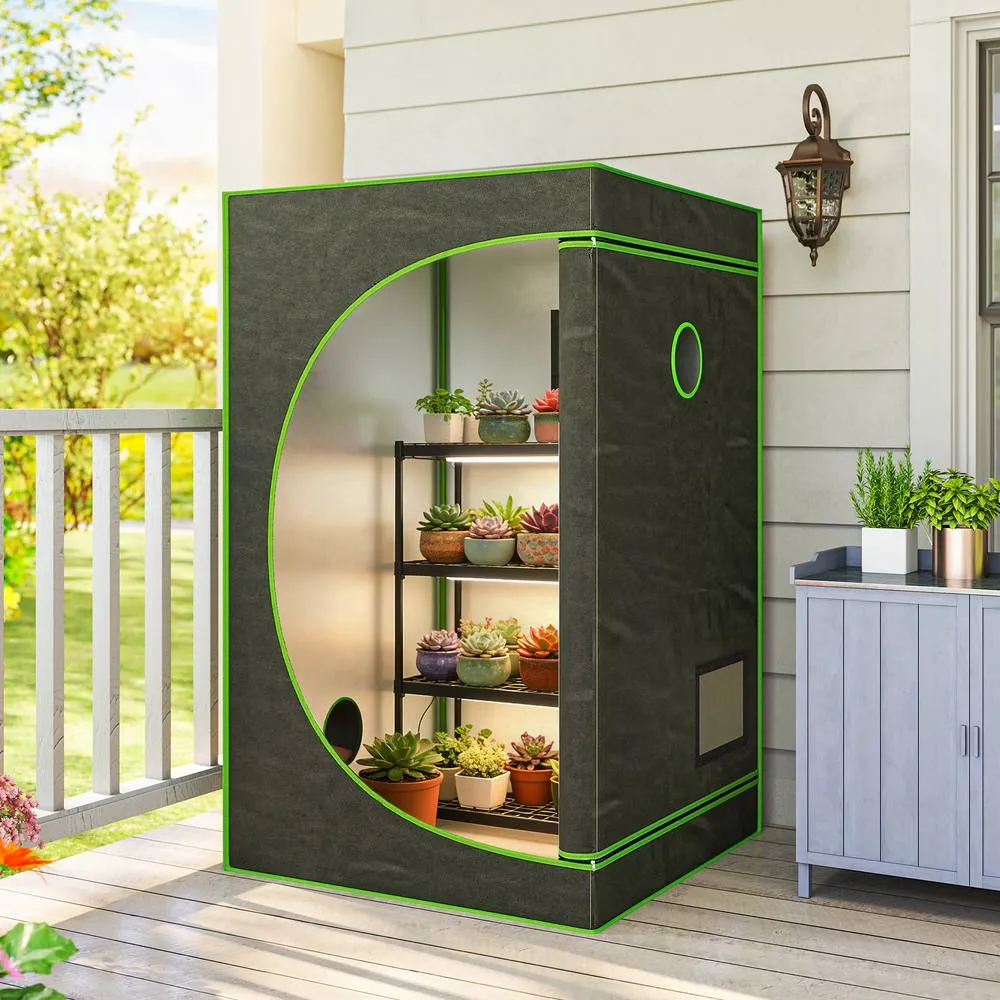 OUTSUNNY Grow Tent, Reflective Mylar Hydroponic Growing Tent, Black
