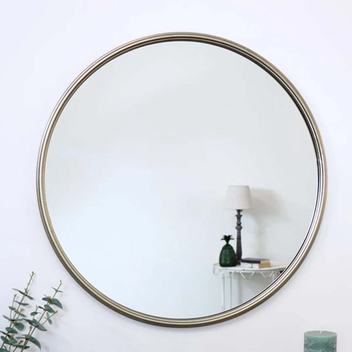 Melody Maison Large Round Champagne Gold Wall Mirror 70cm X 70cm in Metallic Gold 6