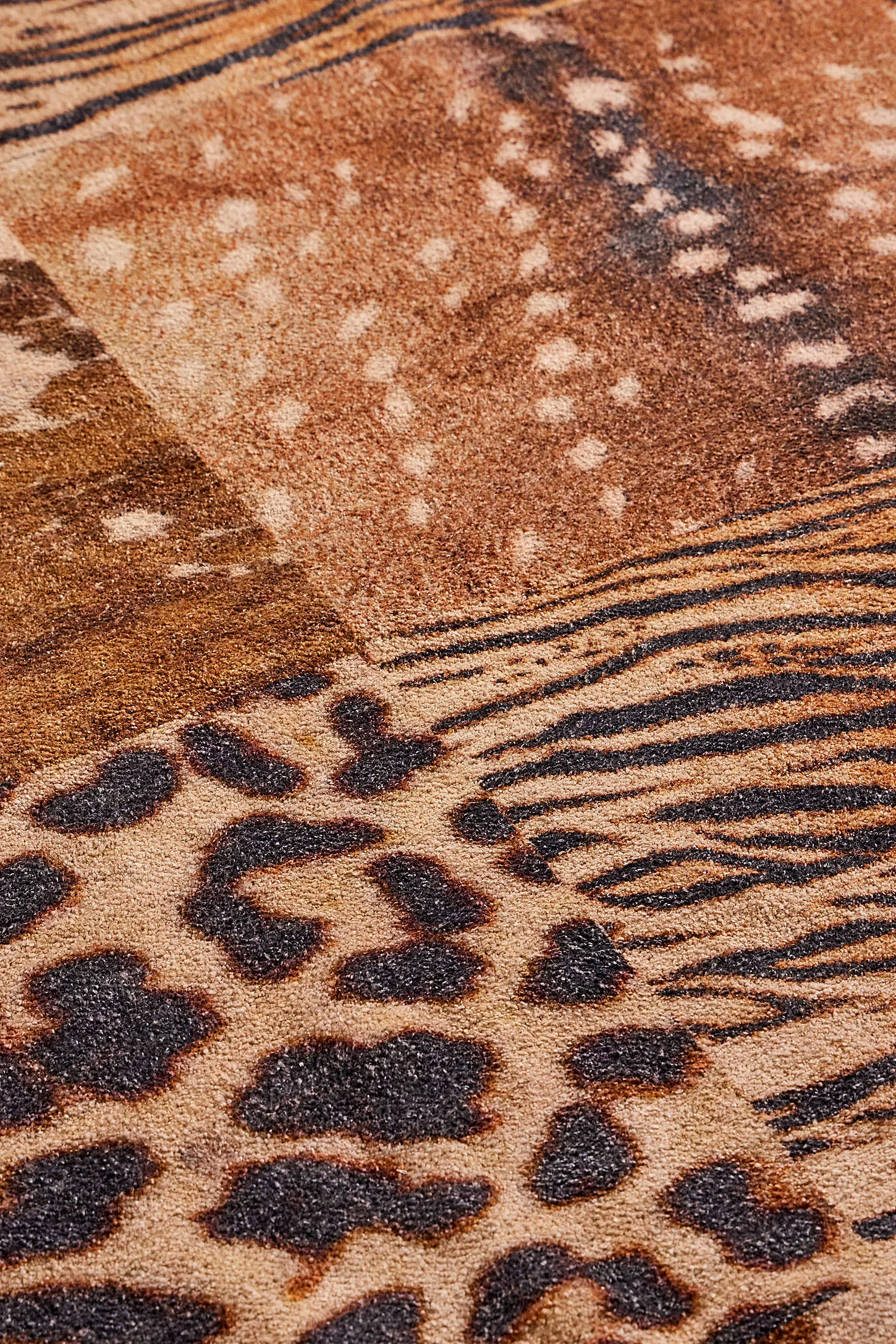 Eliza Animal Patchwork 5x7ft / 150x210cm Rug - Neutral 2