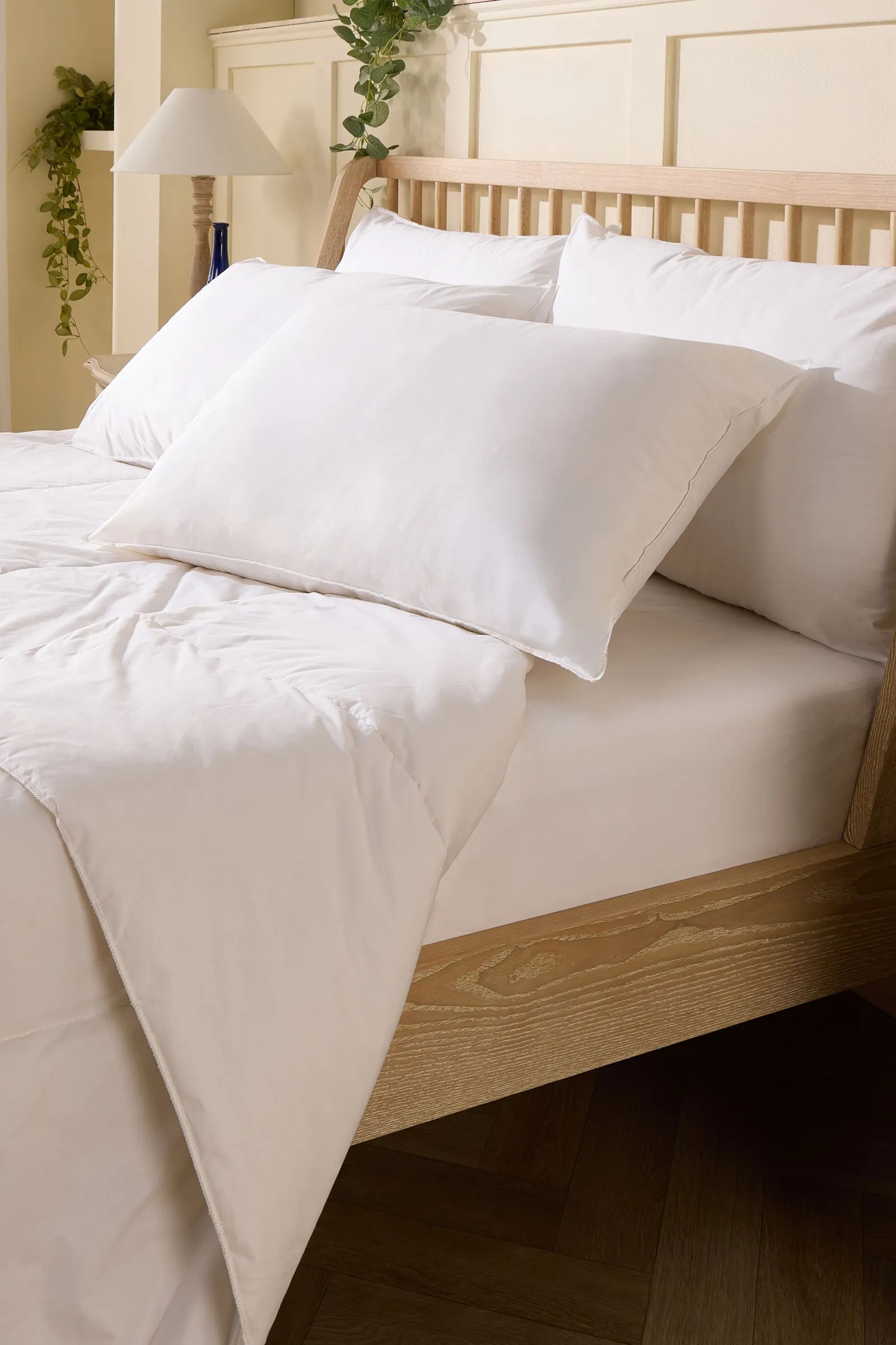 Slumberdown 4 Pack Wonderful Wool Medium Support Back Side Sleeper Pillows in White 2