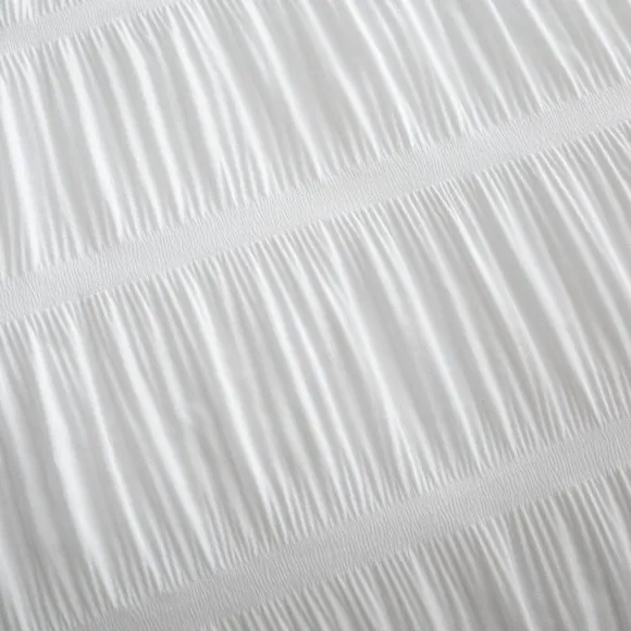 Catherine Lansfield Seersucker Reversible Duvet Cover & Pillowcase Set 4