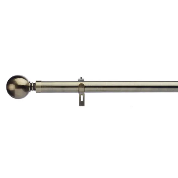 Ashton Extendable Metal Curtain Pole 1