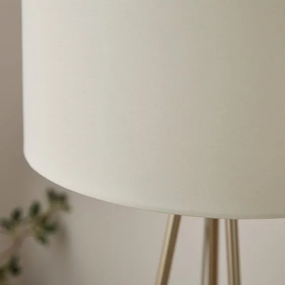 Hugo Tripod Floor Lamp 3