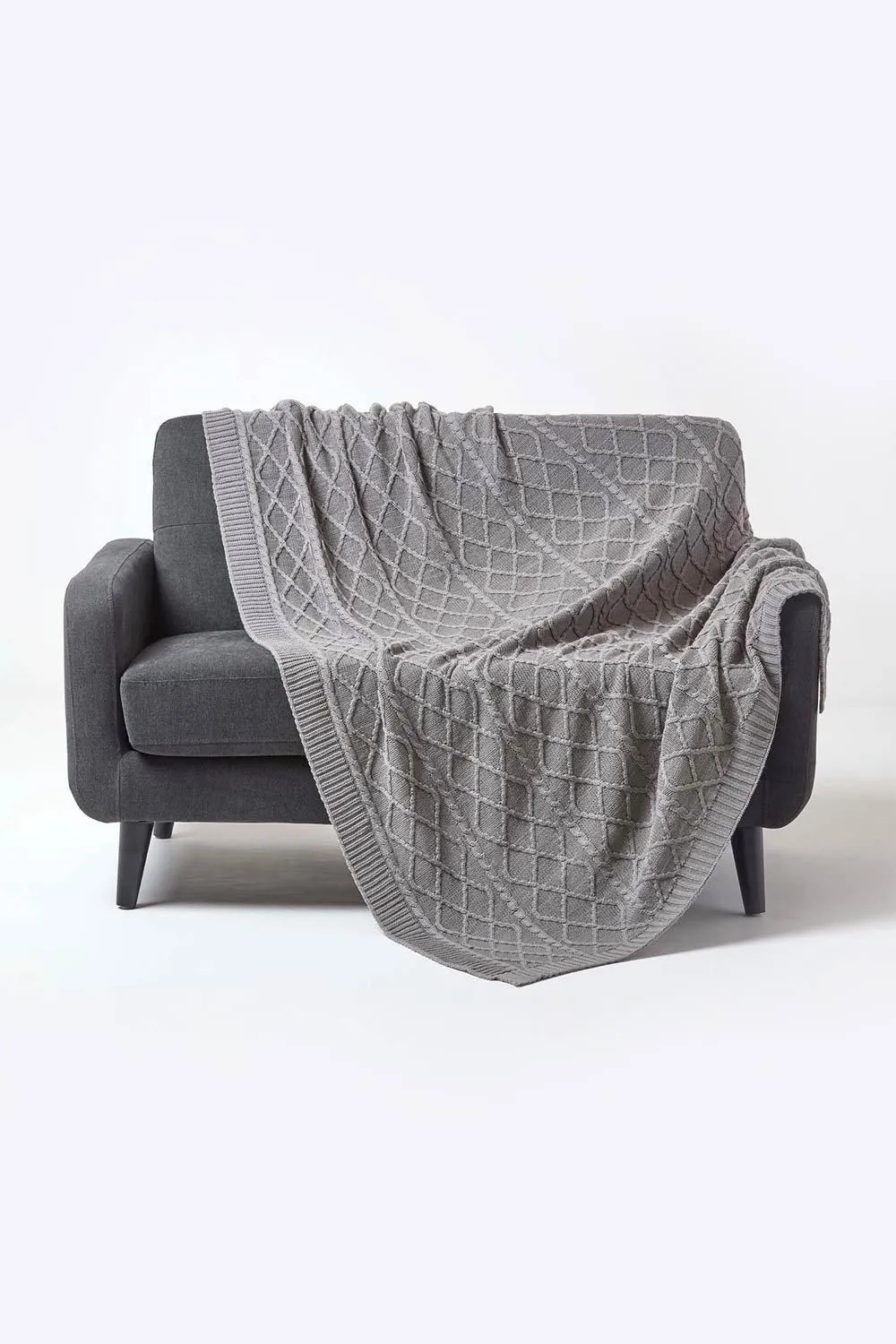 Homescapes Diamond Cable Knit Cotton Throw in Grey