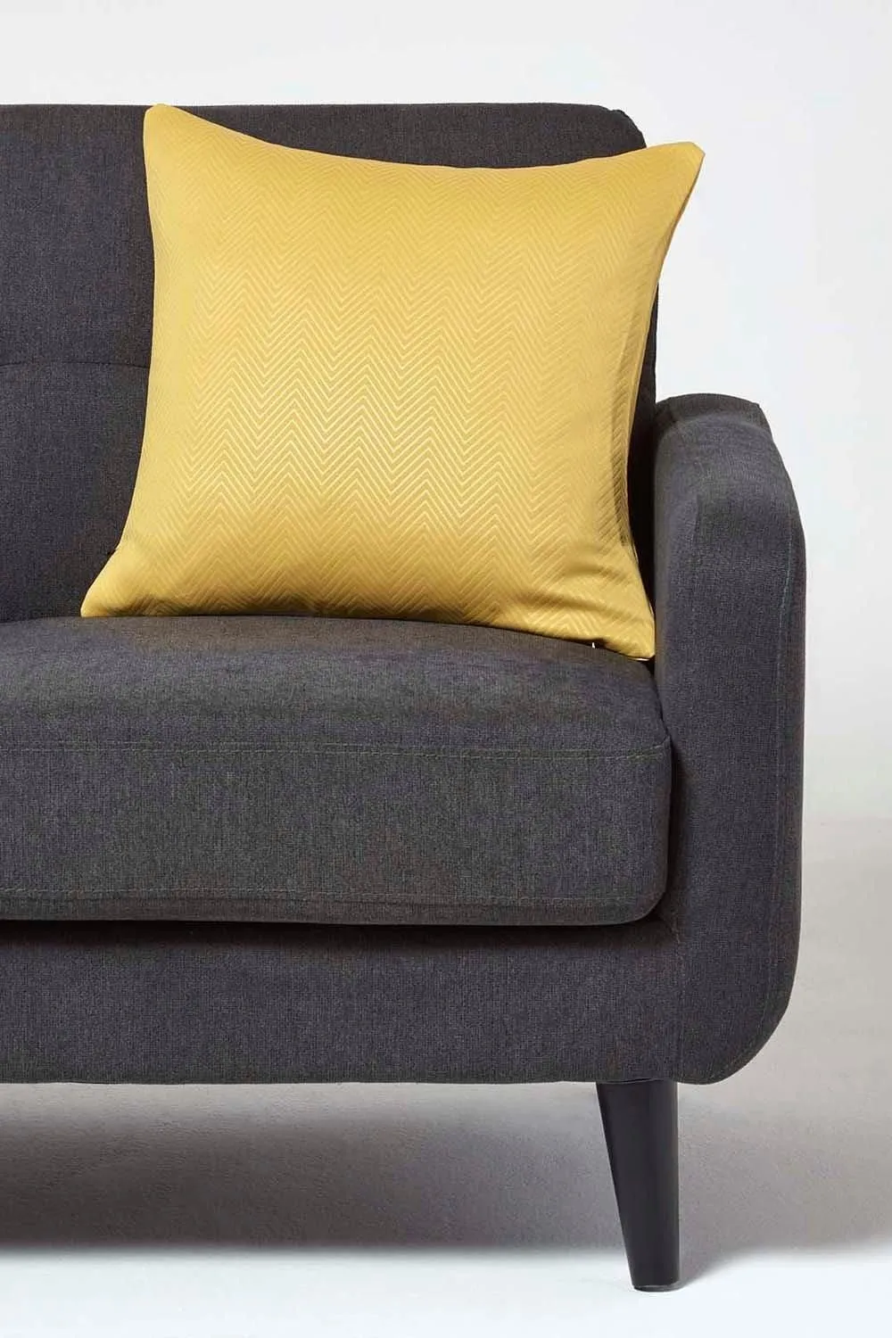 Homescapes Herringbone Cushion Cover in Mustard 2