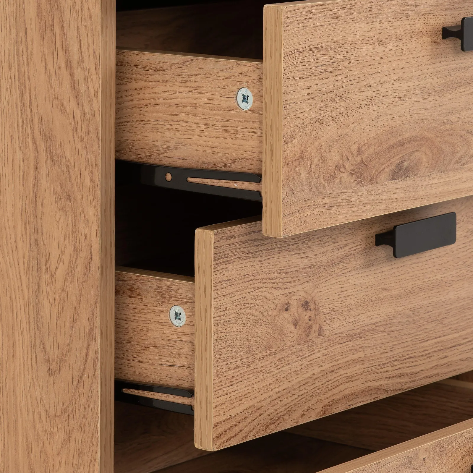 Seconique Leon 5 Drawer Narrow Chest in Natural 5