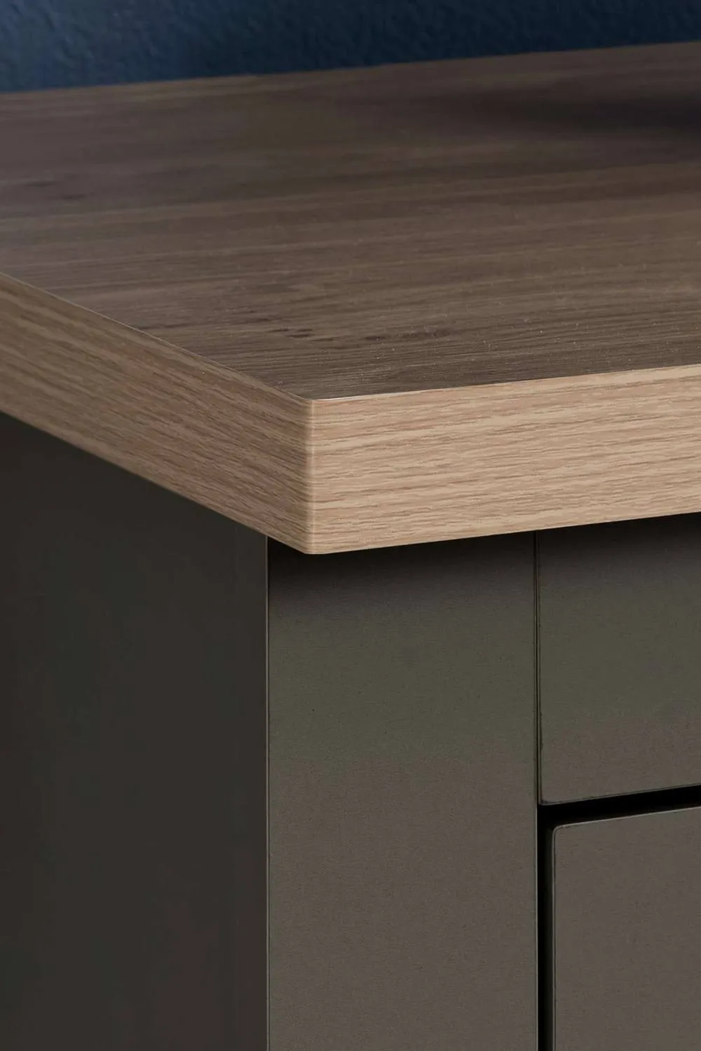 Birlea Highgate 4 Drawer Chest Dark Grey 2