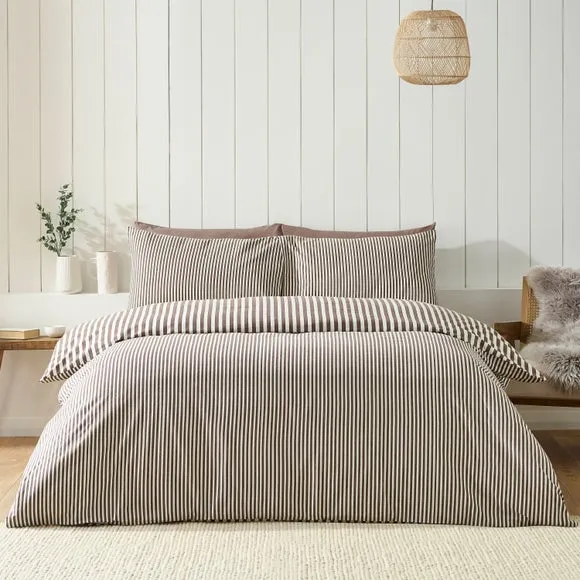 Catherine Lansfield Stripe 100% Brushed Cotton Reversible Duvet Cover & Pillowcase Set 2