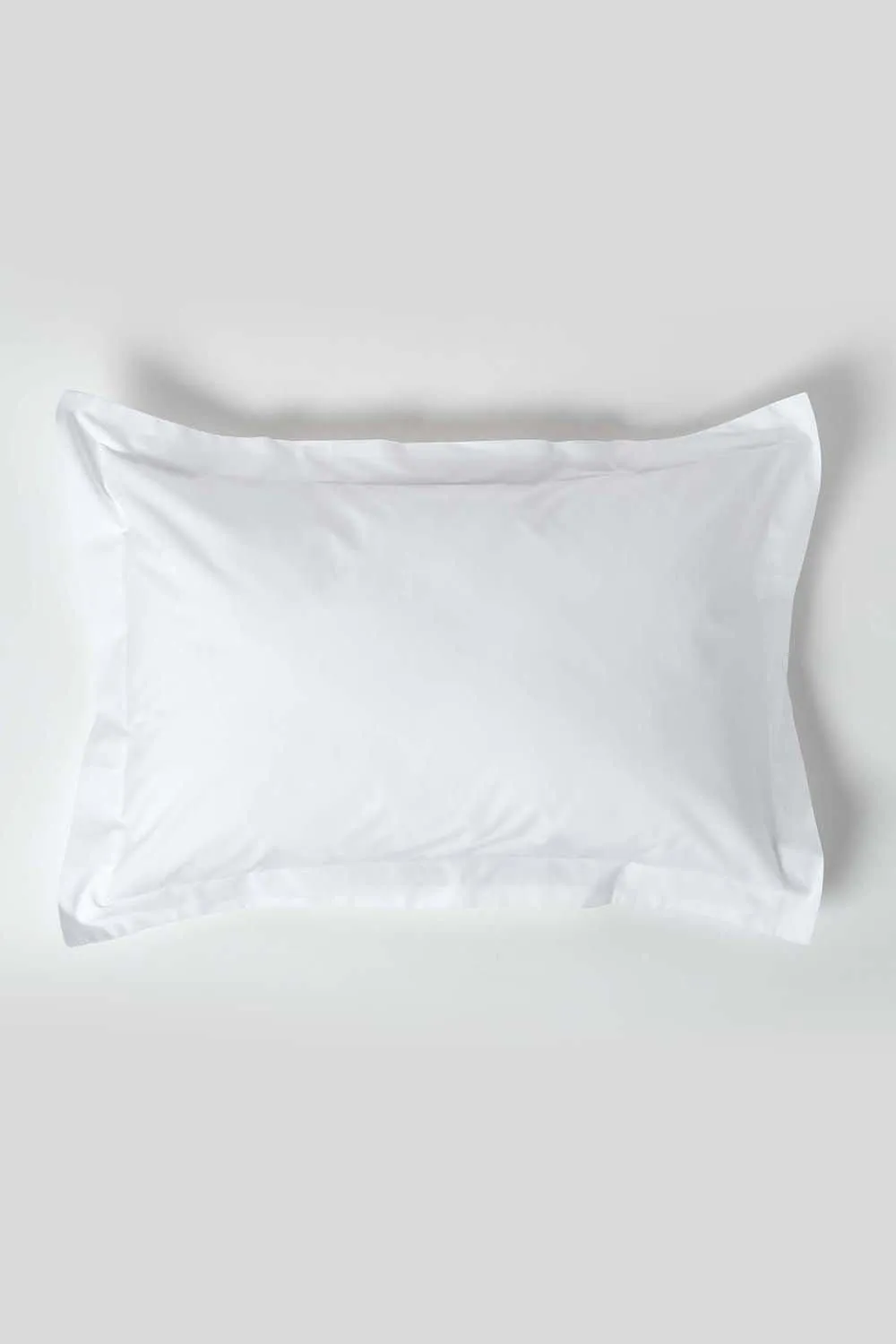 Homescapes Egyptian Cotton Oxford Pillowcase 200 TC, Standard Size in White 1