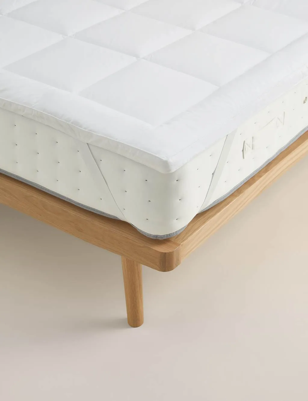M&S Ultimate Comfort Mattress Topper White